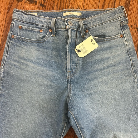 Women’s Levi Premium Wedgie Icon Fit Jeans size 29 - Picture 4 of 10